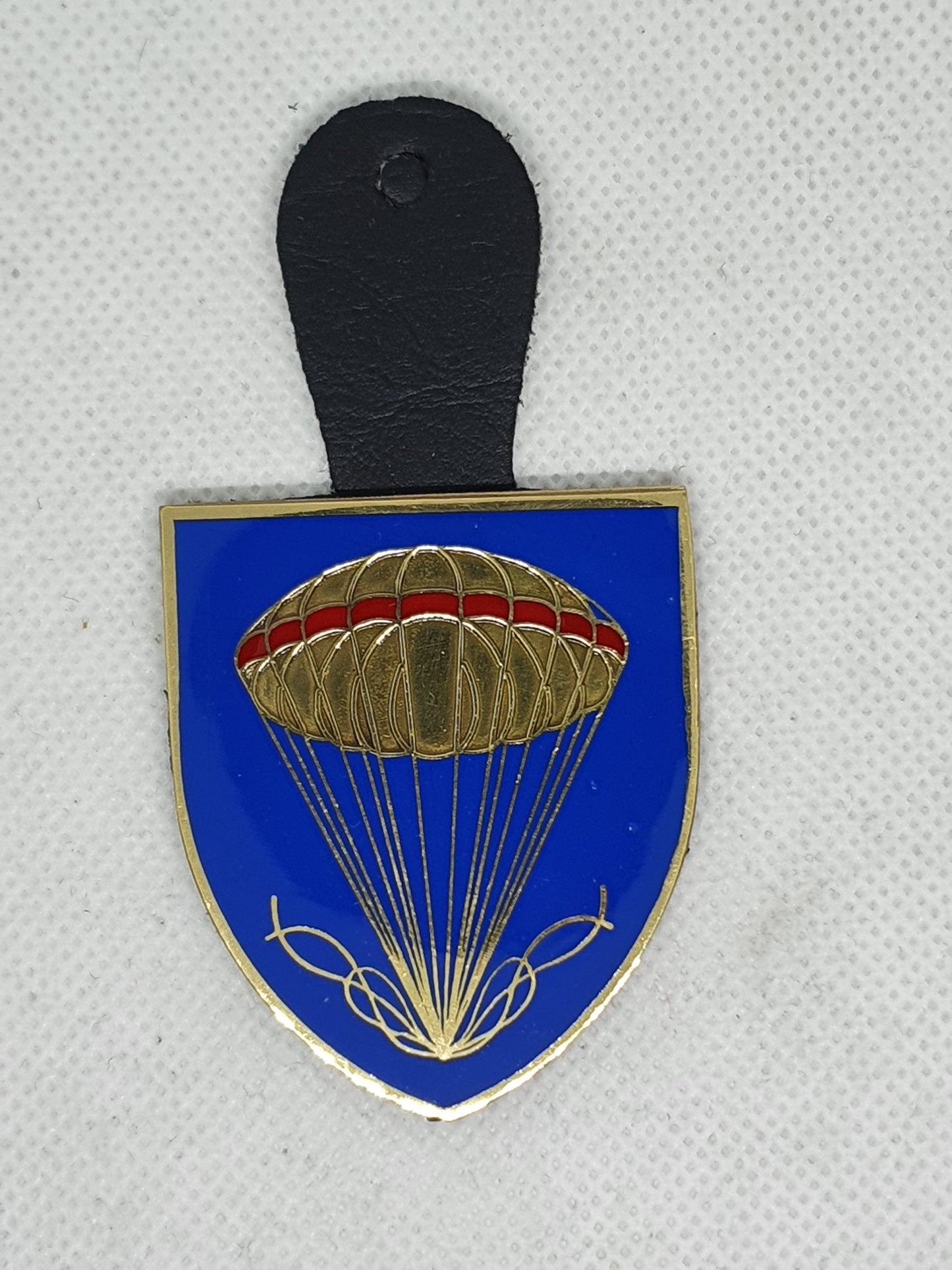 Cracha do CTP – Base Escola - Trincheira Militar
