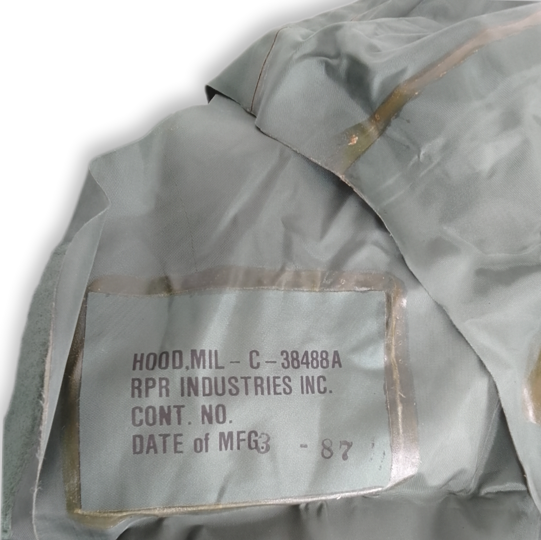 Fato anti exposição ao frio, da Força Aérea dos Estados Unidos