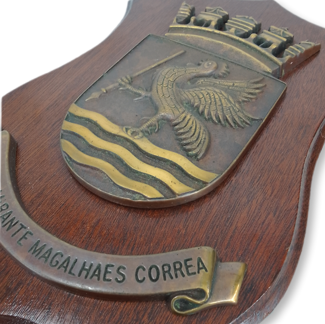 Cresta NRP Almirante Magalhães Corrêa