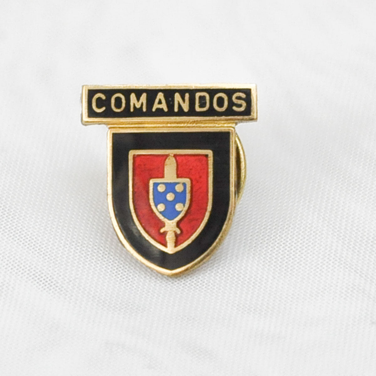 Pin Comandos - CMD 03 - Trincheira Militar