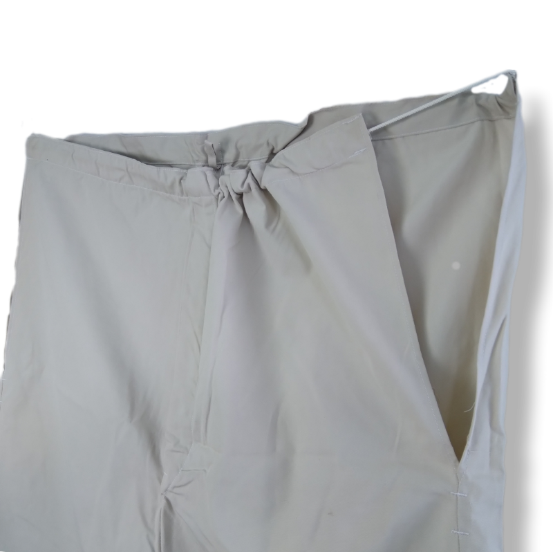 Pantalones hospitalarios