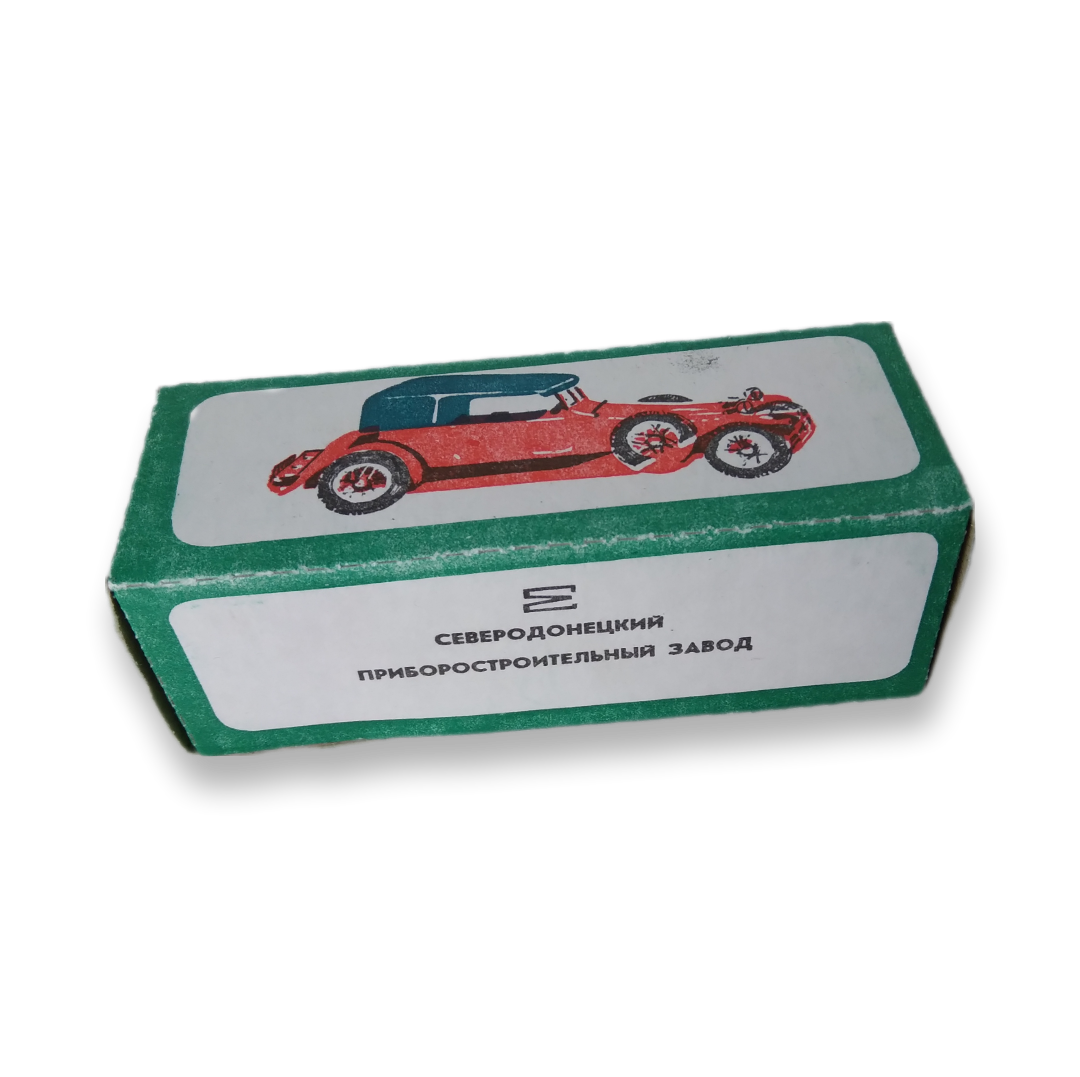 1932 Car Replica