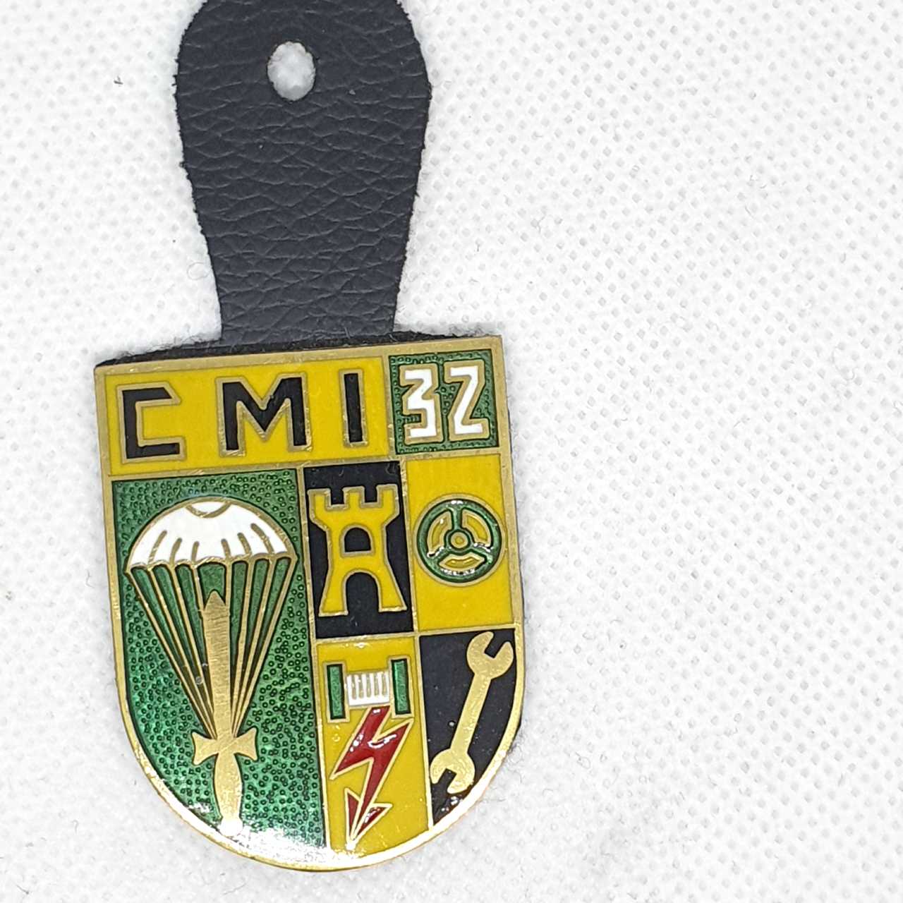 Cracha do BCP 32 – CMI - Trincheira Militar