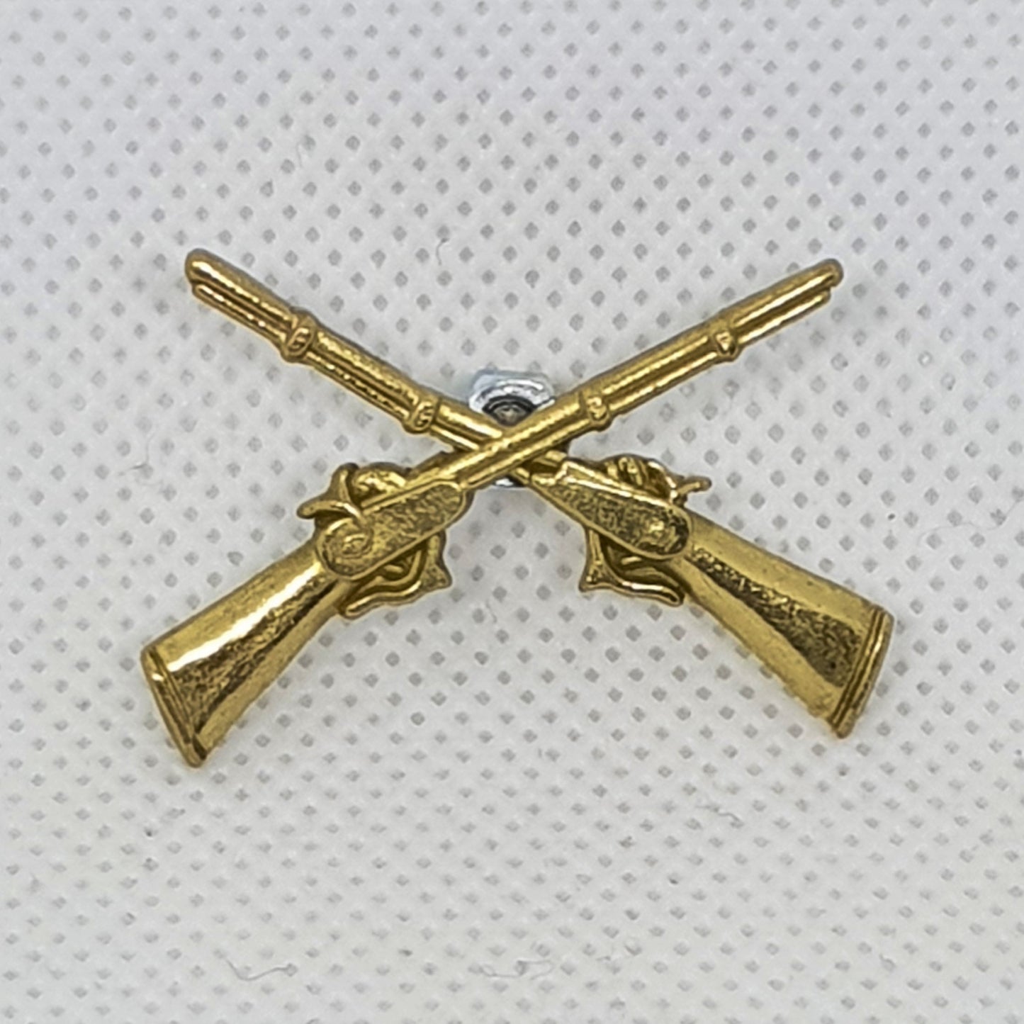 Distintivo de lapela Infantaria - Trincheira Militar