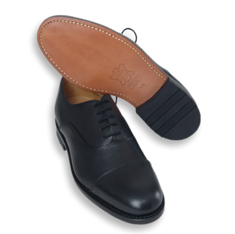 Sapatos em sola em COURO - Trincheira Militar