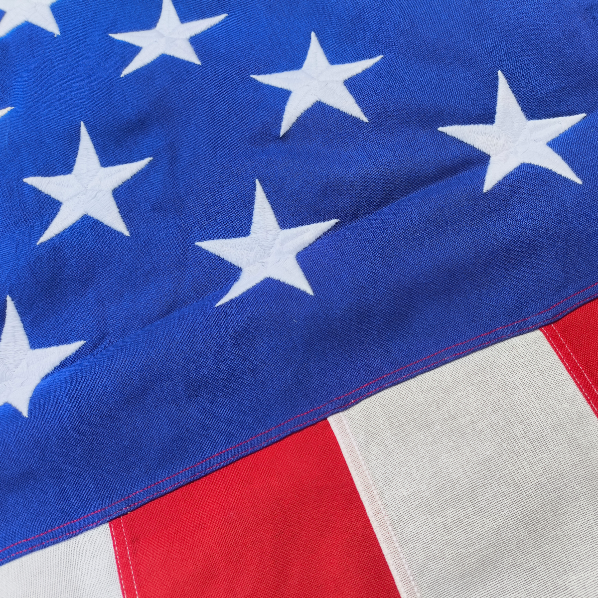 Bandeira USA/EUA 5x9.5 pés (+- 150x290 cm) em algodão com estrelas bordadas