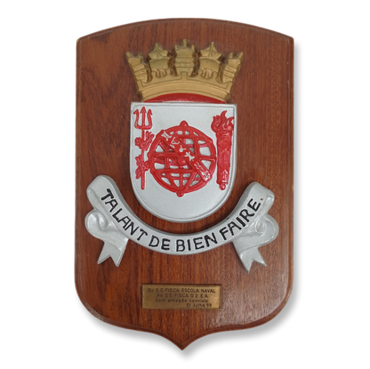 Cresta da Escola Naval - EN - Marinha Portuguesa