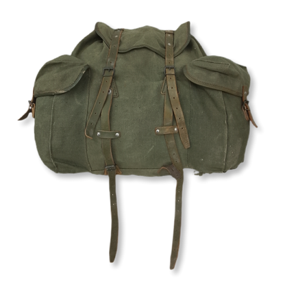 Mochila vintage original dos caçadores alpinos, vista frontal