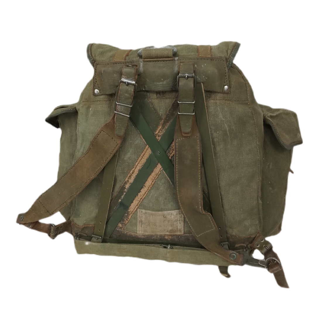 Mochila vintage original dos caçadores alpinos, vista de cima