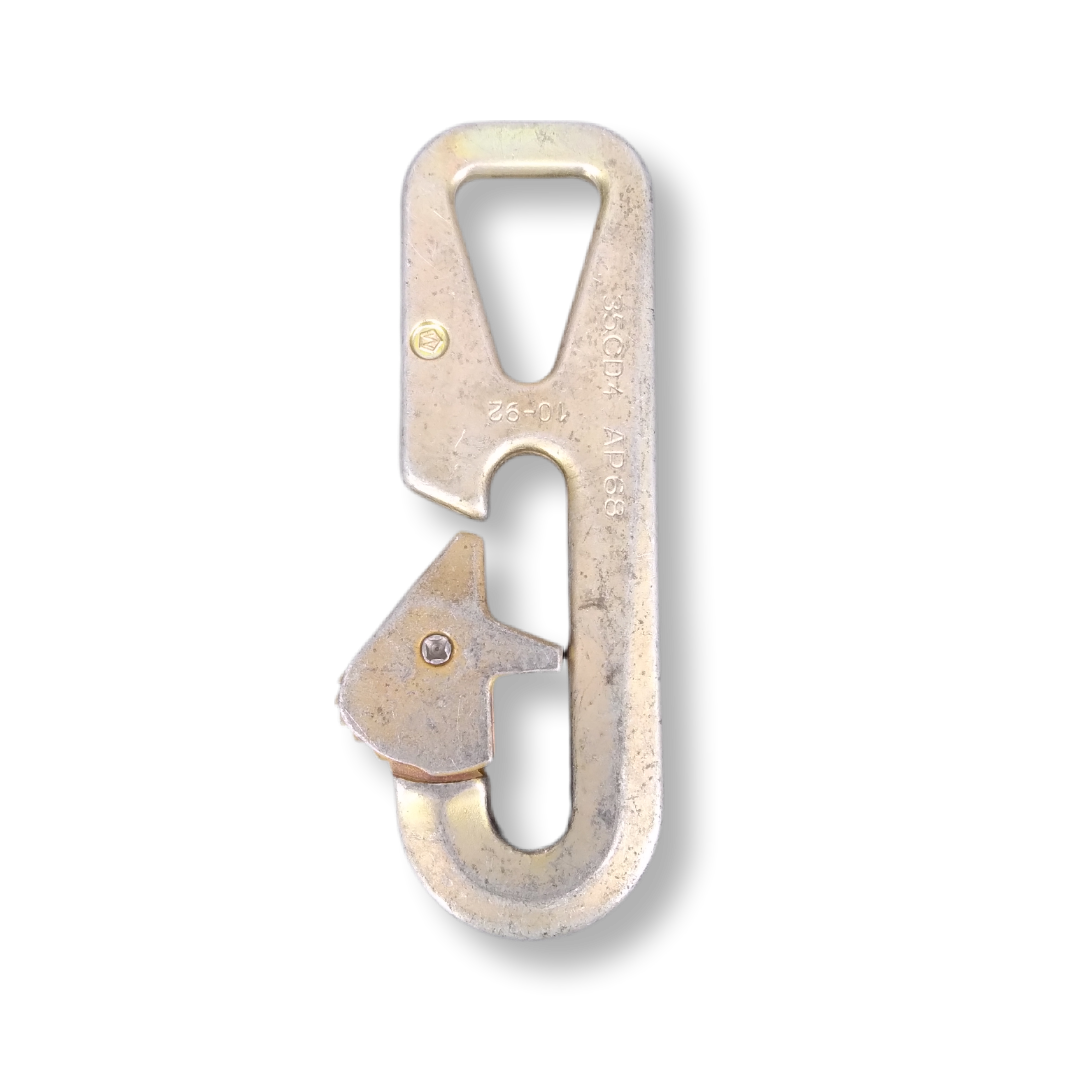 Mosquetão de paraquedismo francês