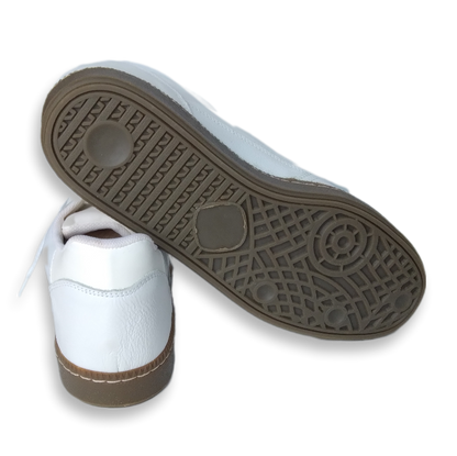 Zapatillas de cuero blancas