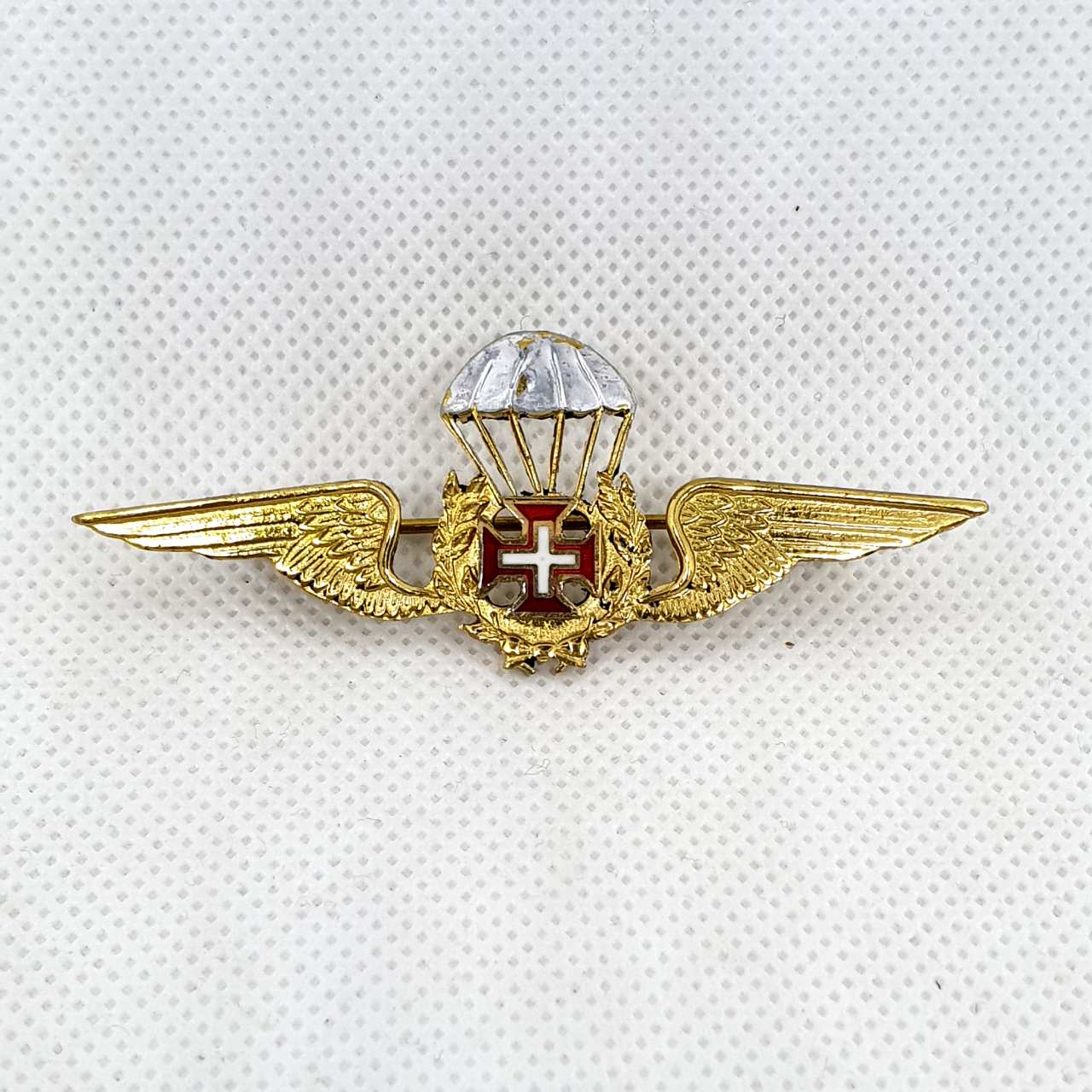 Civilian paratrooper's Brevet pin - Portugal