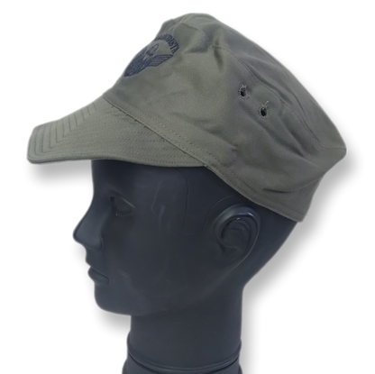 gorra verde de paracaidista cubano