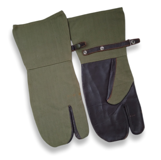 Guantes de artillero del ejército francés.