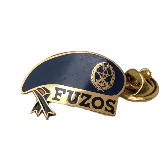 Pin Fuzos