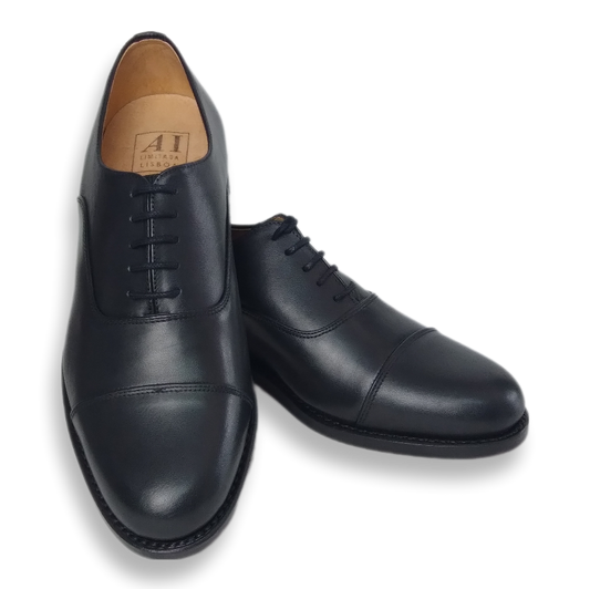 Shoes with LEATHER sole